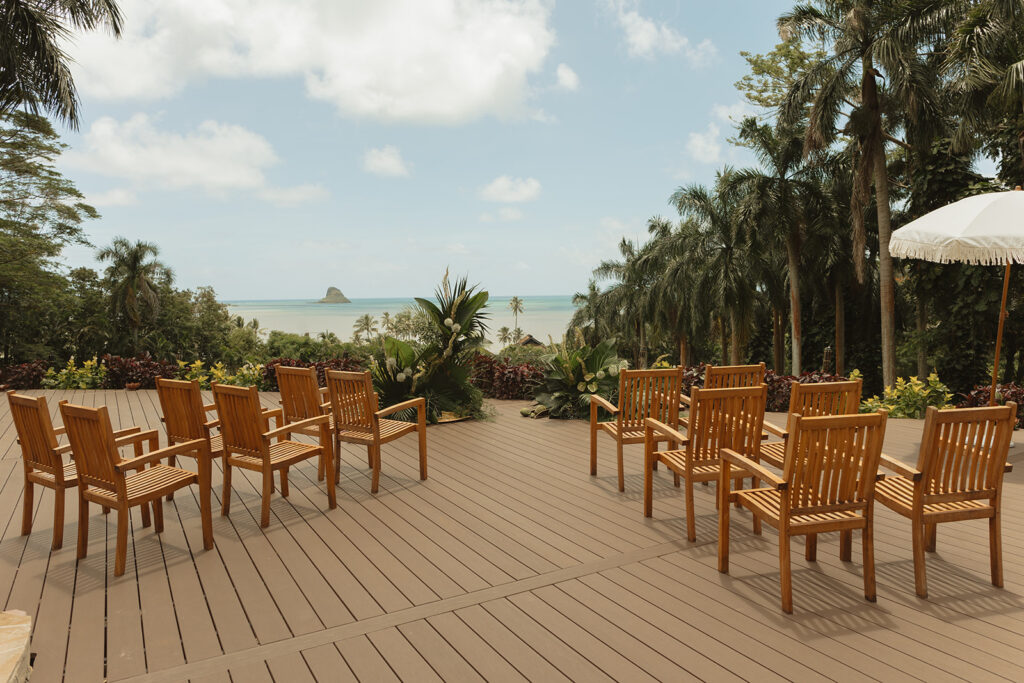 Oahu intimate wedding photographers