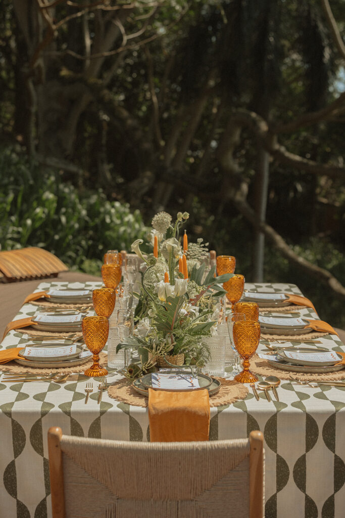 Oahu intimate wedding photographers