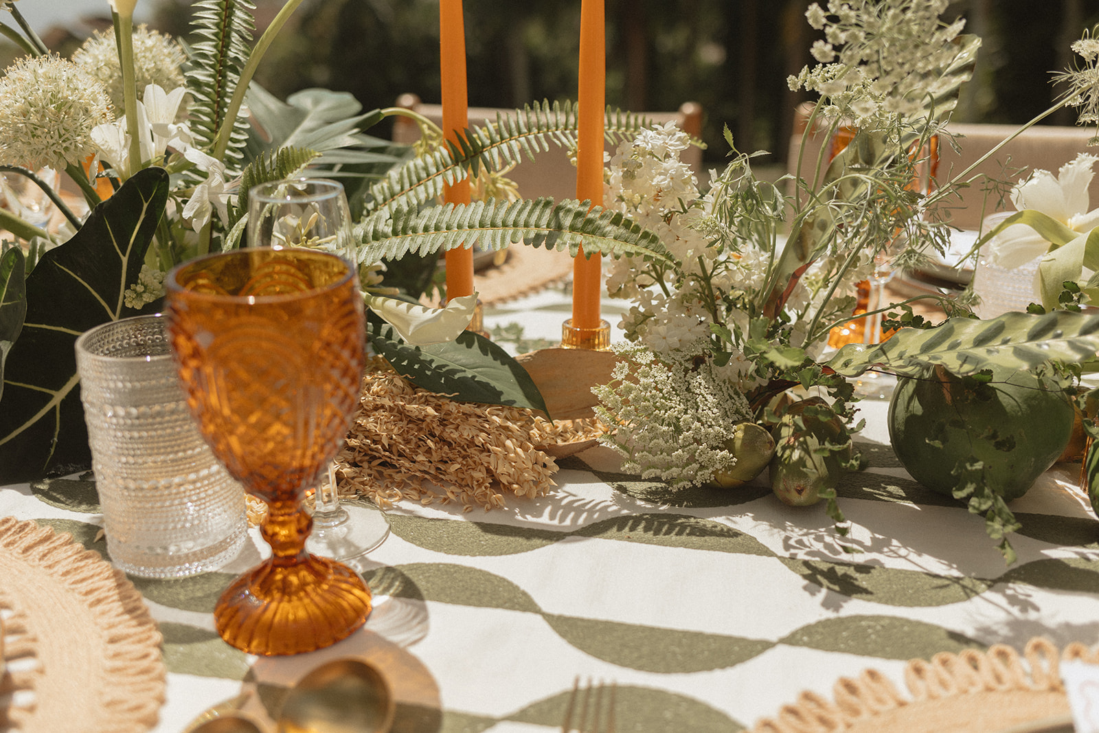 Oahu intimate wedding photographers hawaii florals