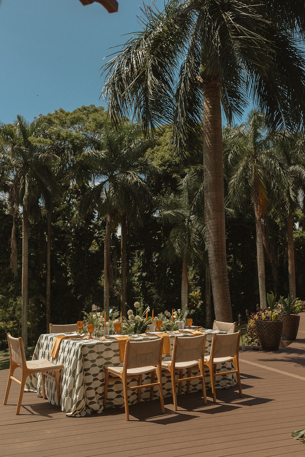Oahu intimate wedding photographers pacific party rentals