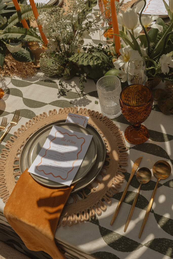 Oahu intimate wedding photographers