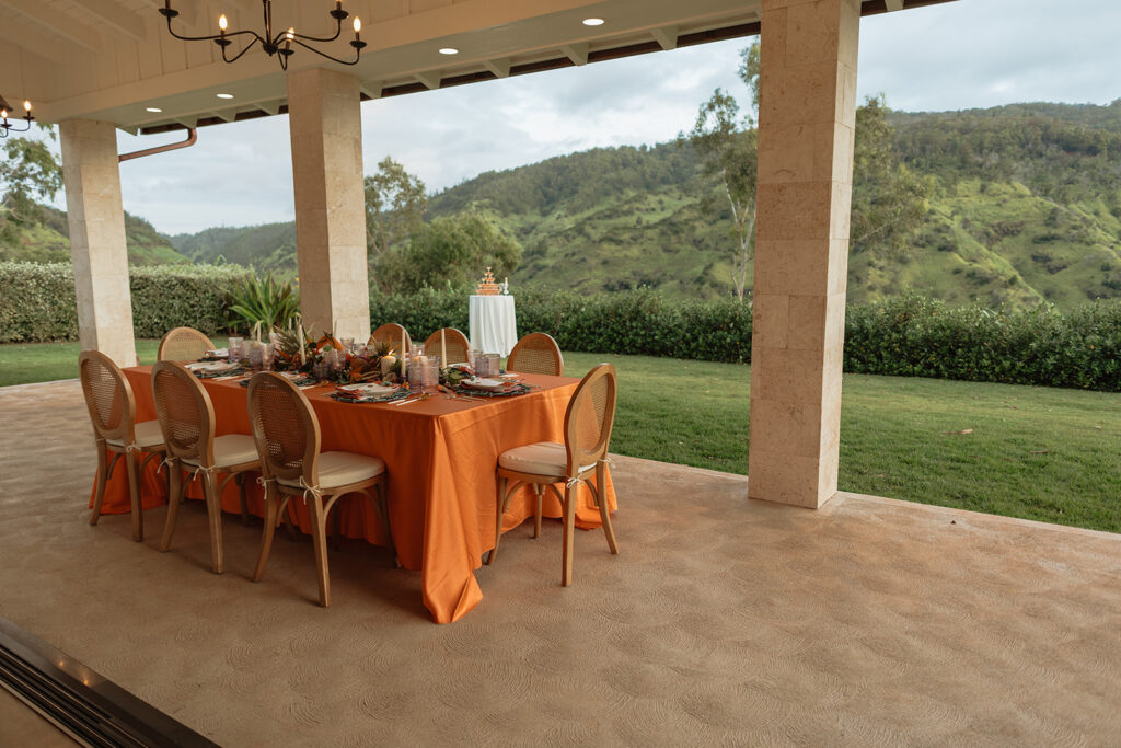 Romantic Oahu wedding at Waialua Valley Farms with lush mountain views